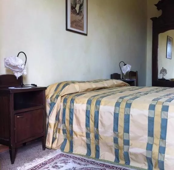 スタンダードルーム, La Corte Del Barbio