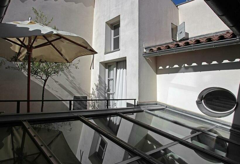 Люкс, La Maison Sur La Sorgue   Esprit De France