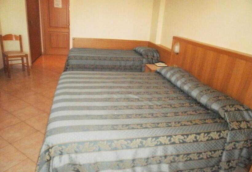 Chambre Standard, Manzoni