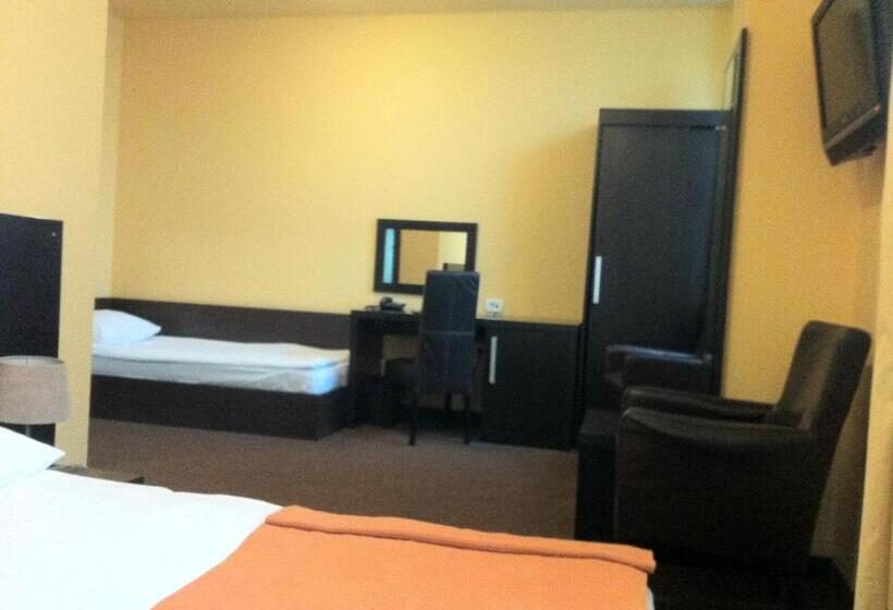 Номер Стандарт Трехместный, Maxim