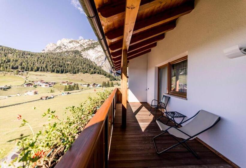 Полулюкс, Miravalle