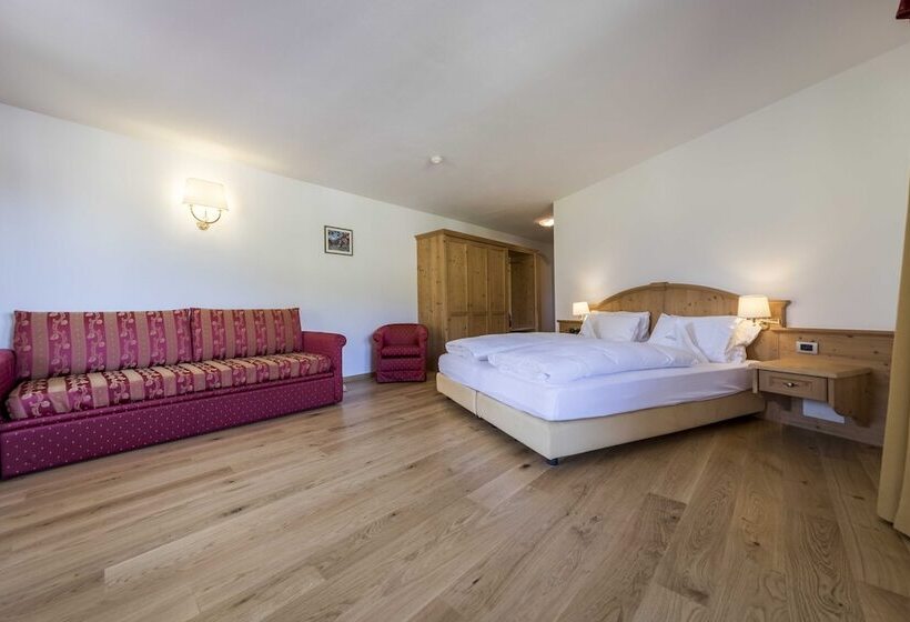 Полулюкс, Miravalle