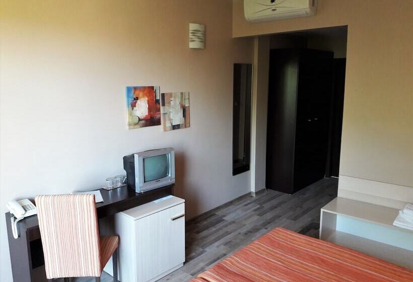 스탠다드 룸, Motivi