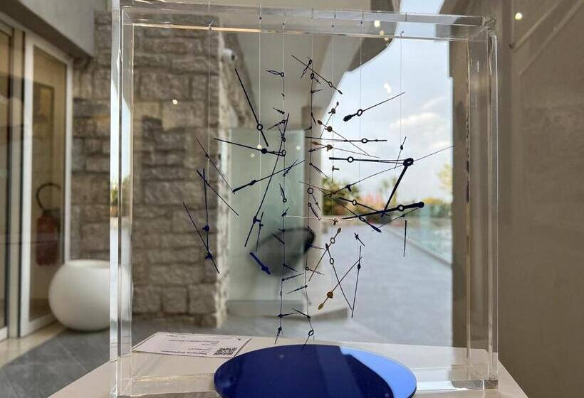 غرفة قياسية مطلّة علي حمام السباحة, Revellata & Spa