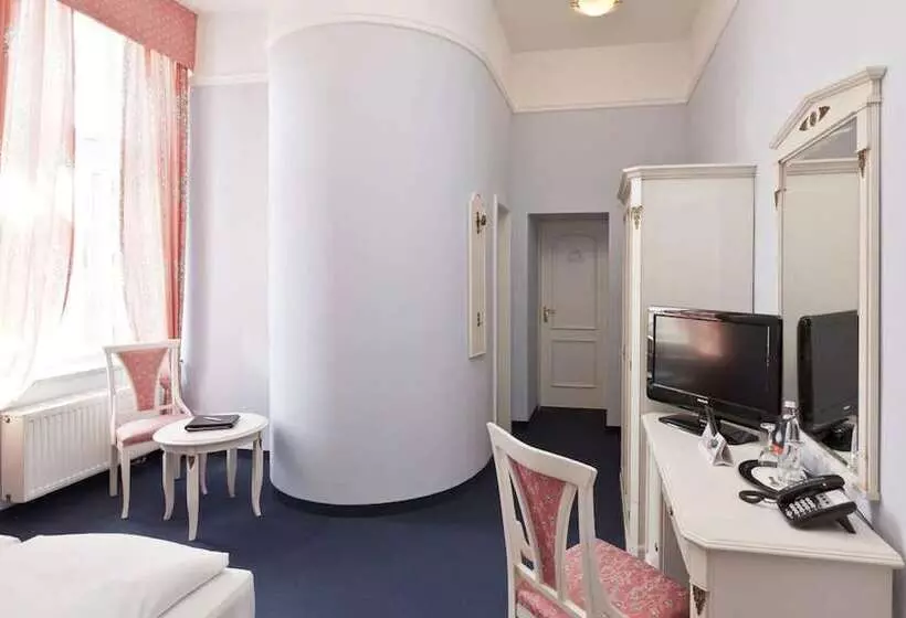 レイクビュースタンダードルーム, Seehotel Schloss Klink