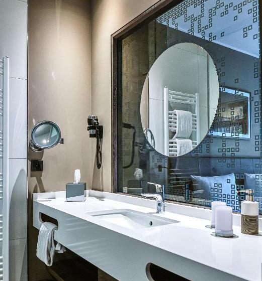 Quarto standart com varanda, Waldhaus Jakob