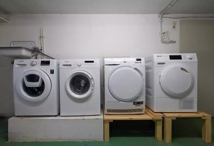 浴室共有スタンダード４人用ルーム, K 357   Low Budget Hotel   Ostsee Lounge   In Ratekau Bei Lübeck