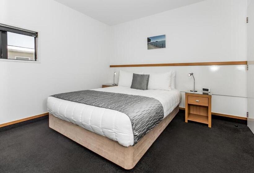 דירת אקזקיוטיב, חדר שינה 1, Palms Motel