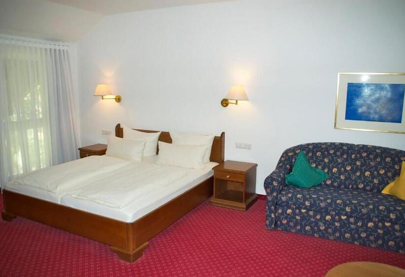 غرفة كومفورت, Hirsch