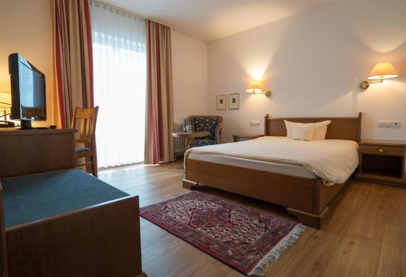 غرفة كومفورت فردية, Hirsch