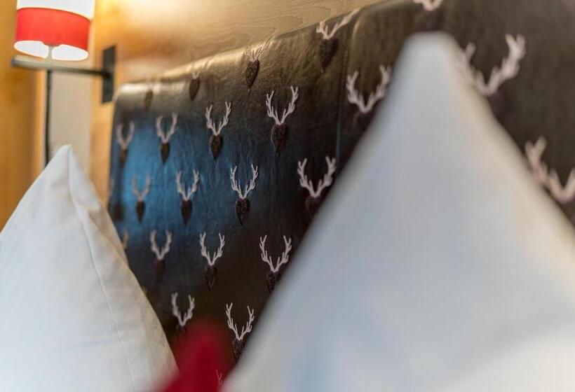 غرفة قياسية, Hirsch