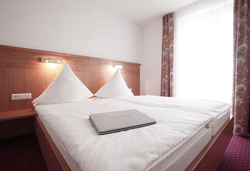 غرفة كومفورت فردية, Hirsch