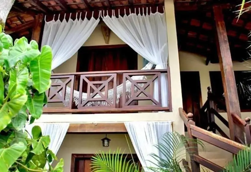 Superior suite with balcony, Pousada Naus De Paraty