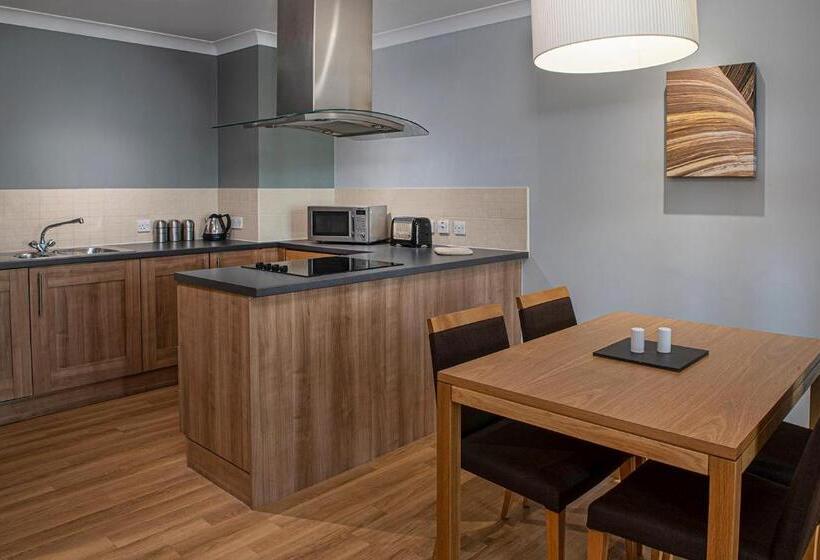 Студия Стандарт, De Vere Cotswold Water Park Apartments