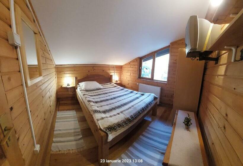 آپارتمان 3 خوابه, Pensiunea Dana