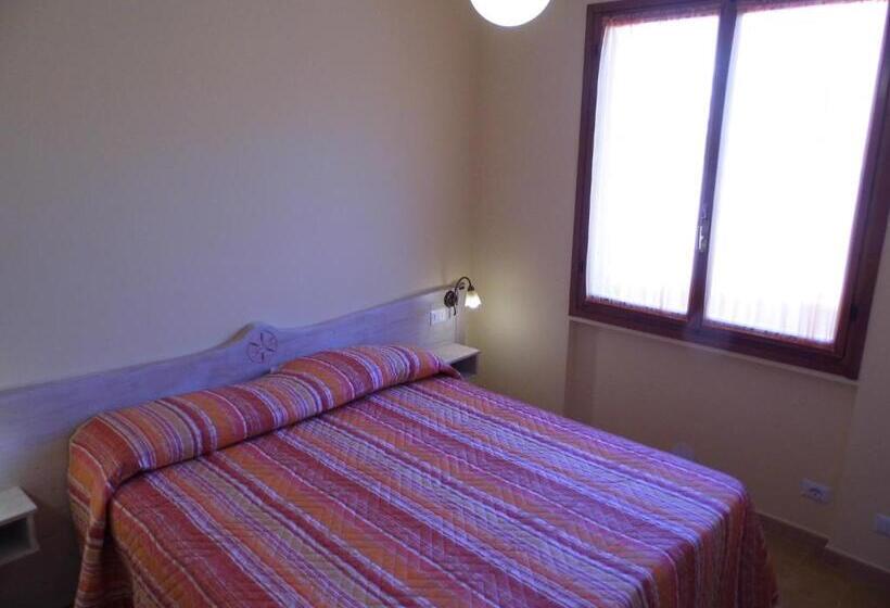 آپارتمان 1 خوابه, Residence Le Nereidi Con Piscina Parcheggi