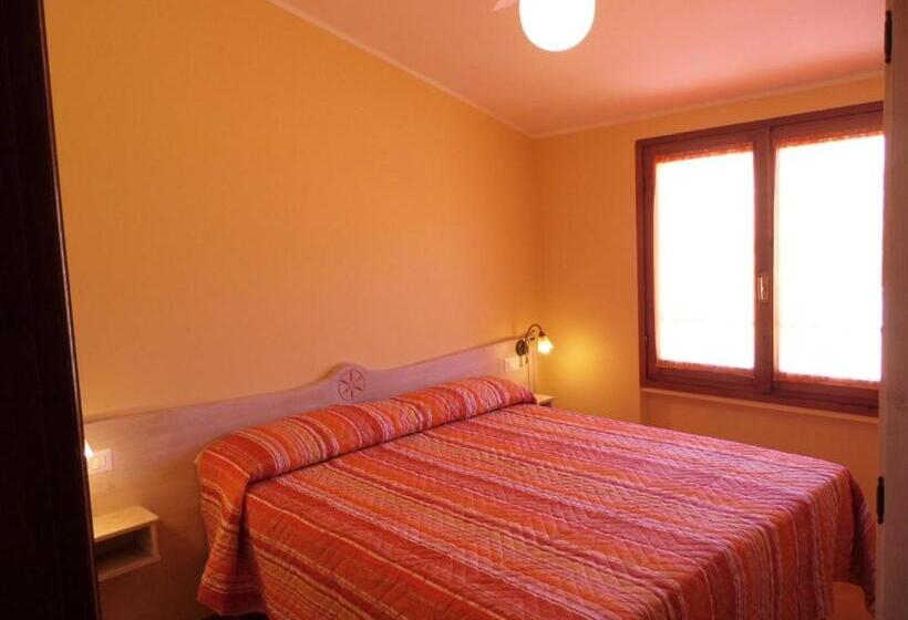 آپارتمان 1 خوابه, Residence Le Nereidi Con Piscina Parcheggi