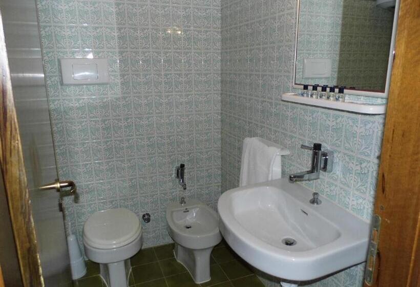 استودیوی استاندارد, Residence Le Nereidi Con Piscina   Parcheggi