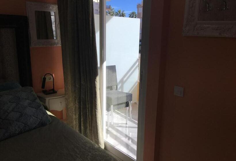 חדר סופריור לשלושה עם נוף לים, Just Style El Mañico