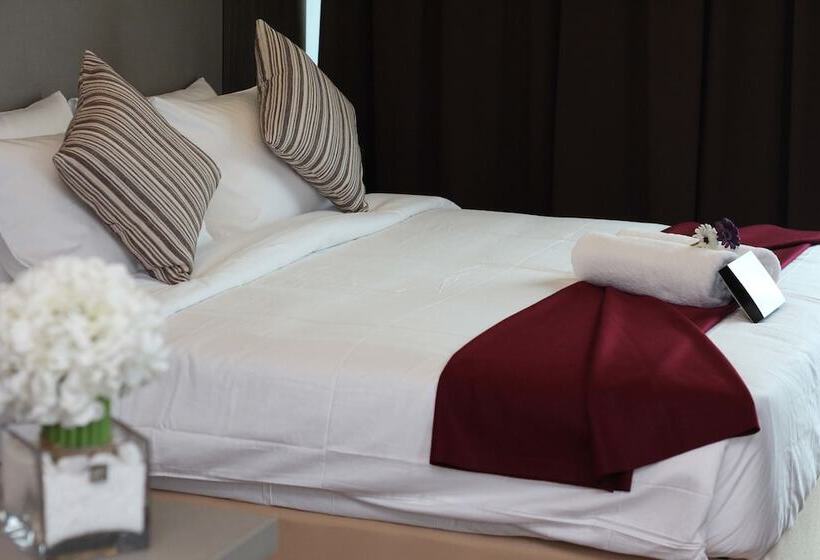 Номер Deluxe, Nexus Regency Suites &