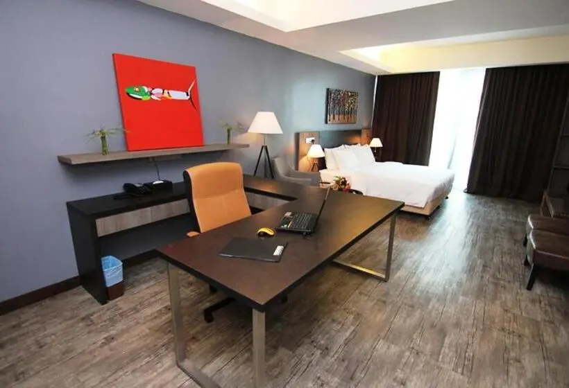 キングサイズベッドのデラックスルーム, Nexus Regency Suites &