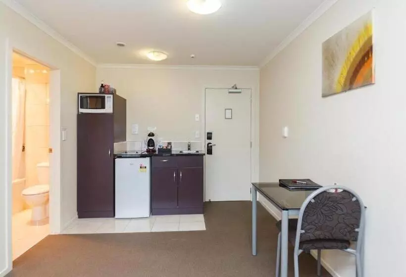 スイート, Bks Premier Motel Palmerston North