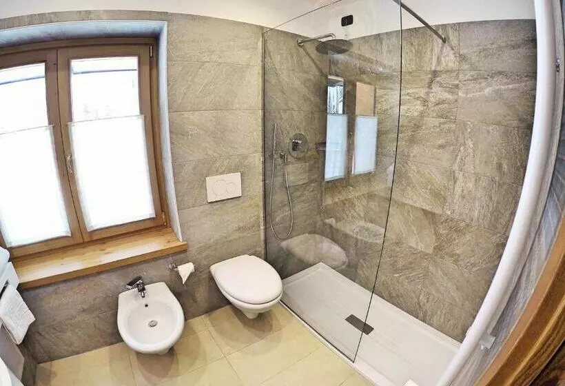 آپارتمان سوپریور 2 خوابه, Chalet Alpina Hotel & Apartments
