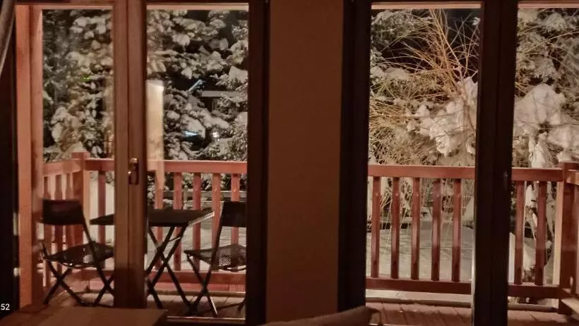 سوییت سوپریور, Chalet Alpina Hotel & Apartments