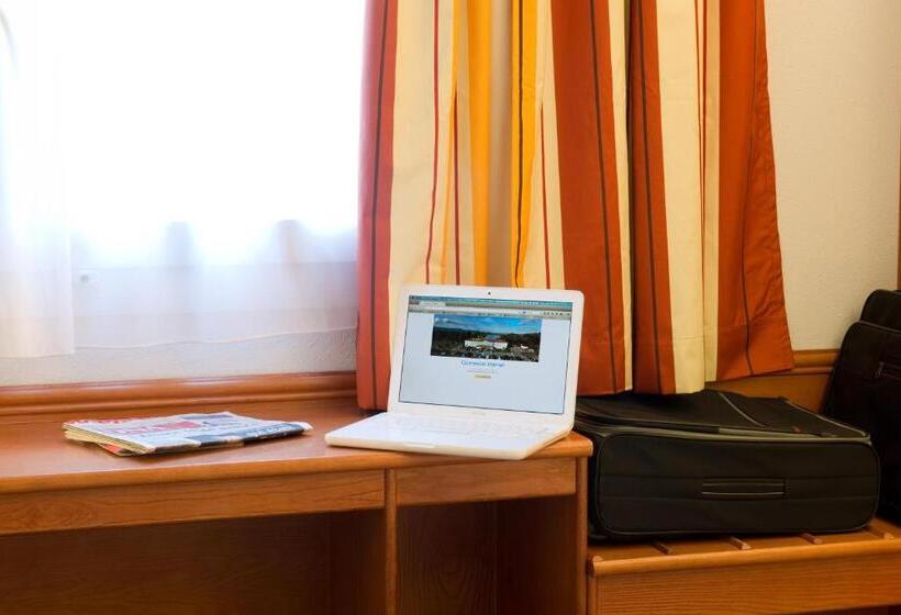 Номер Стандарт, B&b Hotel Amneville Les Thermes