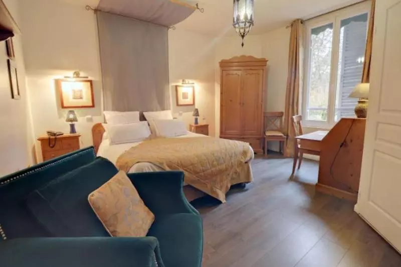 Comfort-huone, Logis Hôtel De La Chapelle