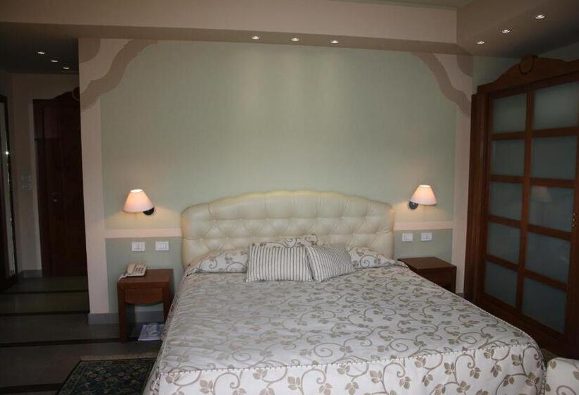 اتاق استاندارد, Albergo Del Lago