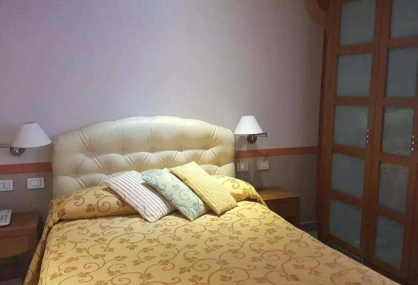スタンダードシングルルーム, Albergo Del Lago