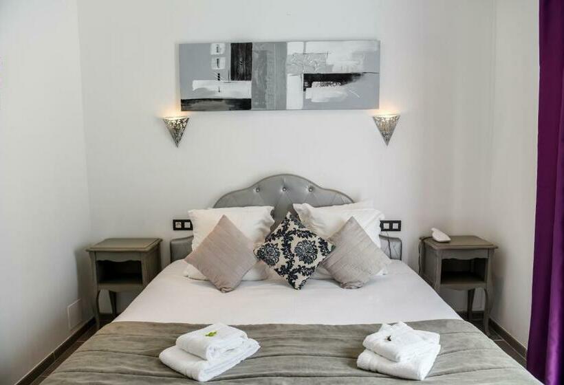 غرفة قياسية, Logis Hôtel Emeraude Des Bois