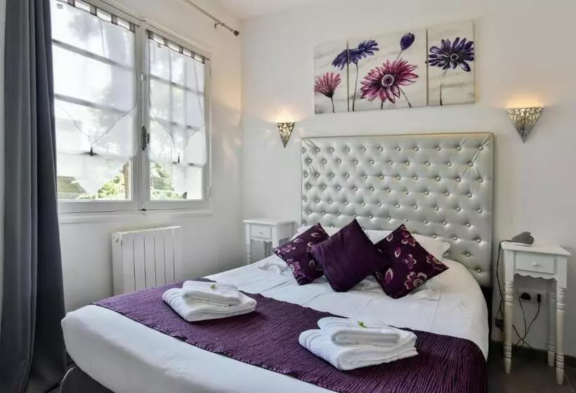 テラス付きスタンダードルーム, Logis Hôtel Emeraude Des Bois