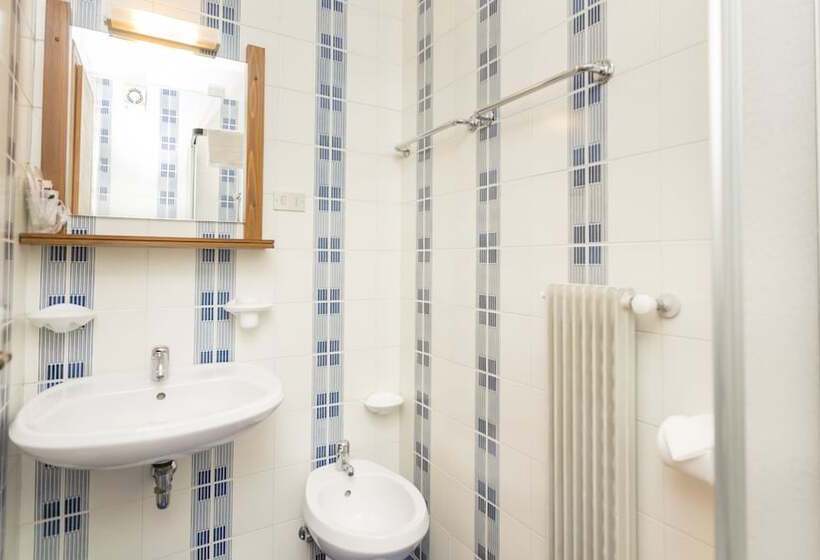 חדר קומפורט, Garni Edy