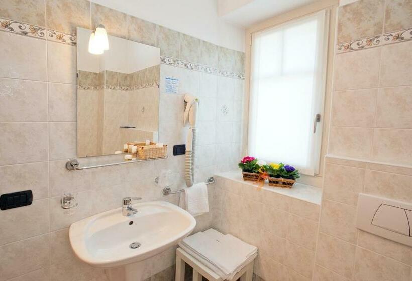 חדר סופריור לשלושה, Garni Le Corti