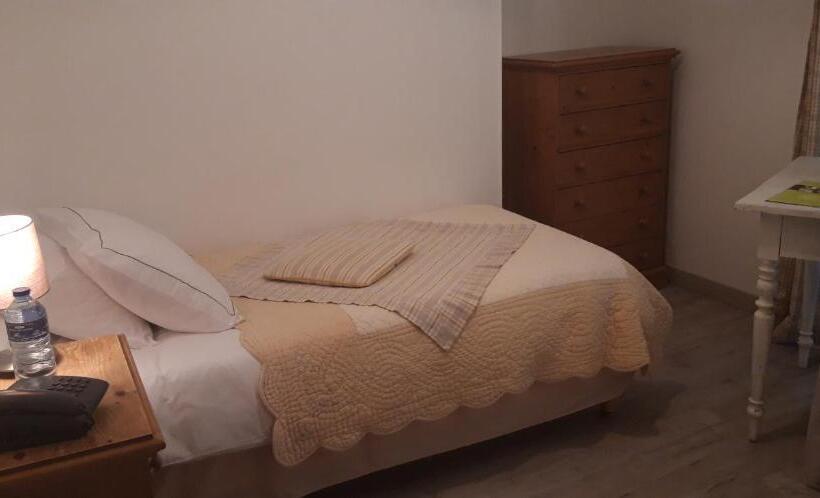 싱글 기본룸, Logis Hôtel De La Chapelle