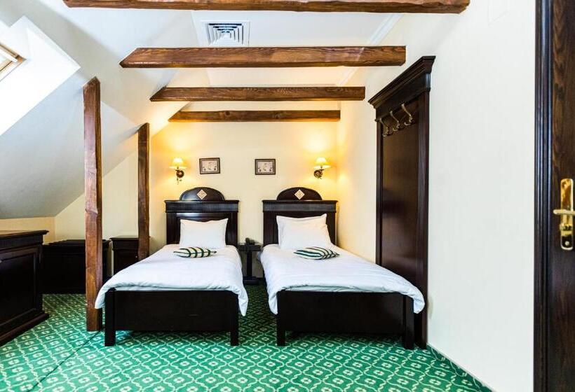 Deluxe-huone, Koronna Inn