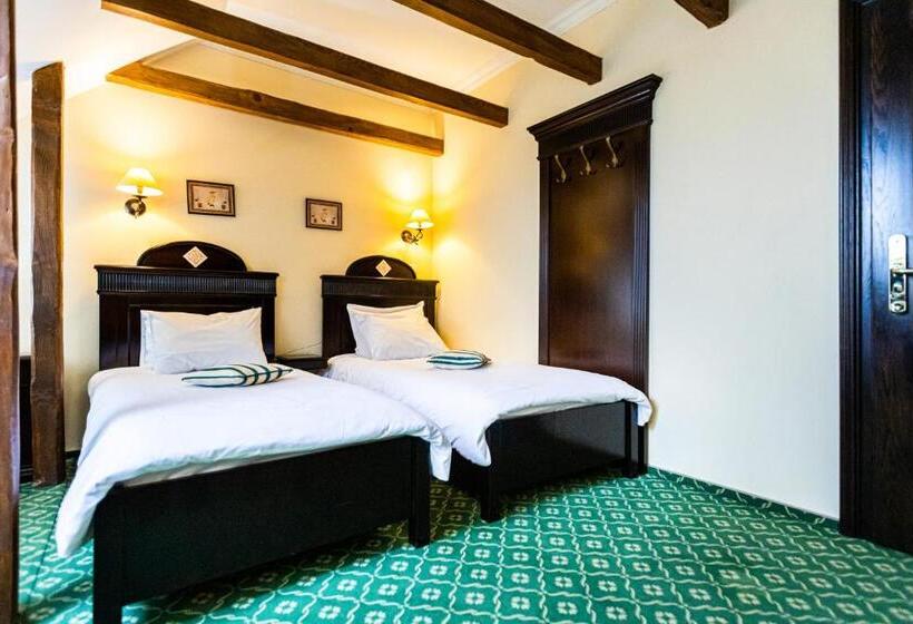 Standard-huone Parveke, Koronna Inn