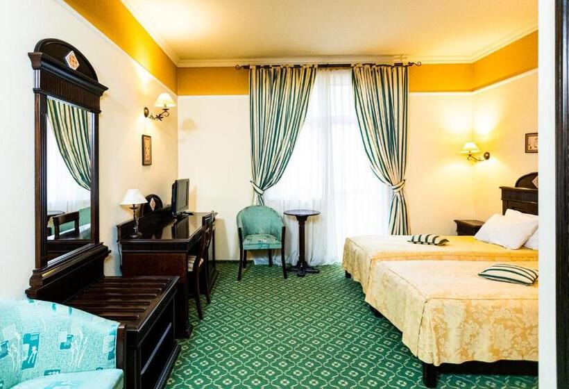 Deluxe-huone, Koronna Inn