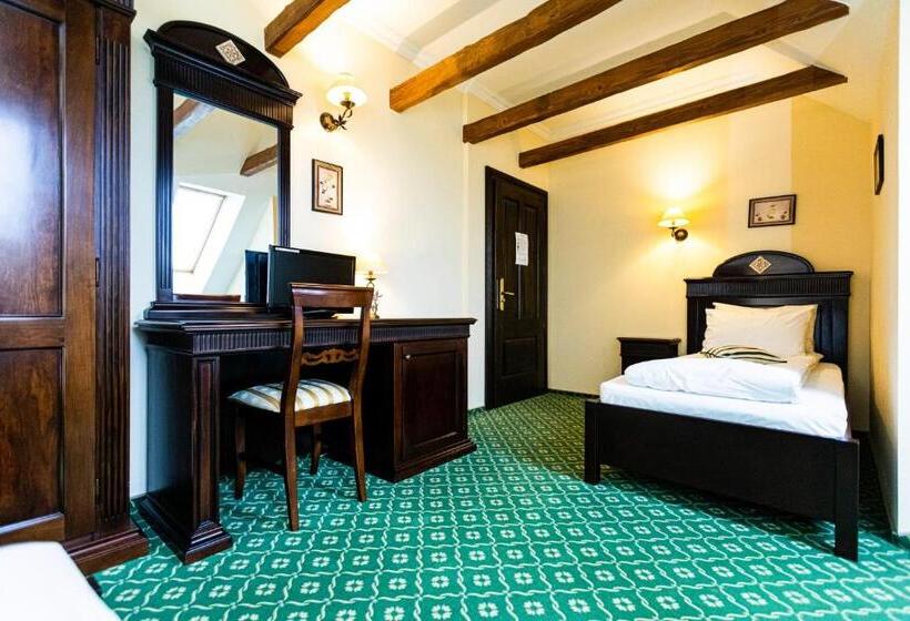 Deluxe-huone, Koronna Inn