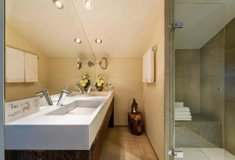 バルコニー付きジュニアスイート, La Val Hotel & Spa