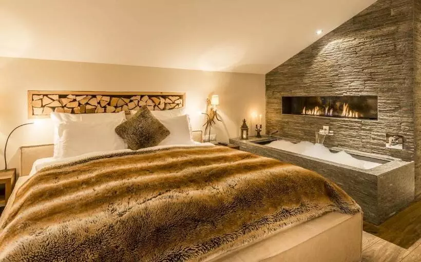 バルコニー付きジュニアスイート, La Val Hotel & Spa