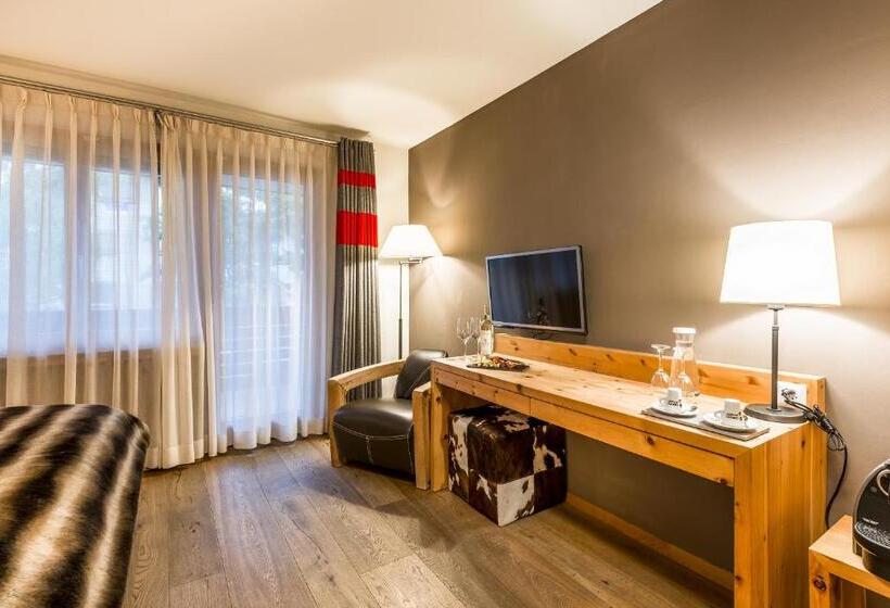 غرفة كمفورت مع بلكونة, La Val Hotel & Spa