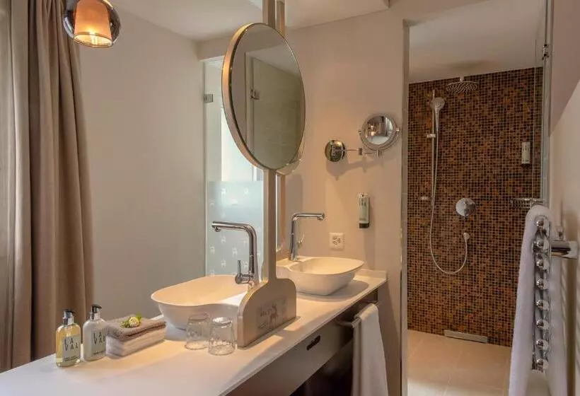 ジュニアスイート, La Val Hotel & Spa