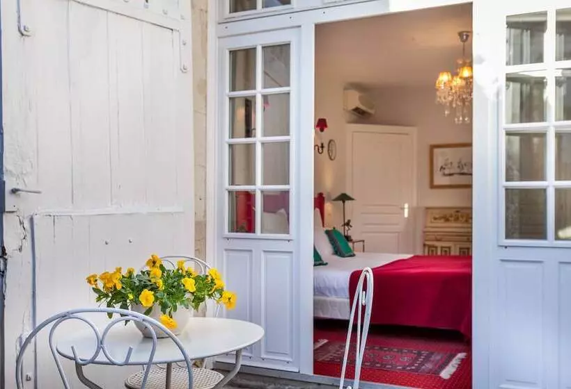 コンフォートルーム, Le Clos D'amboise
