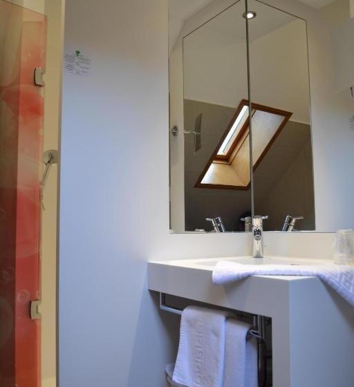 اتاق دوبلکس, Le Domaine Des Cigognes