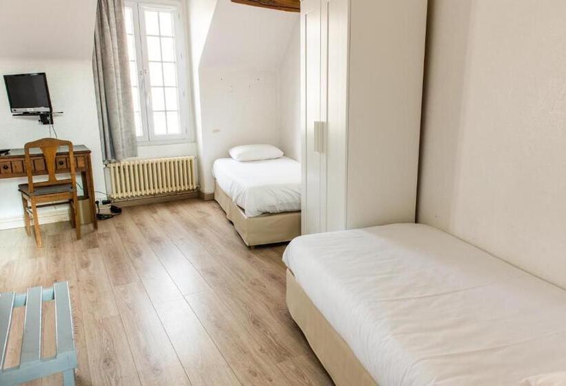 Четырехместный Номер Стандарт, Le Relais Des Templiers