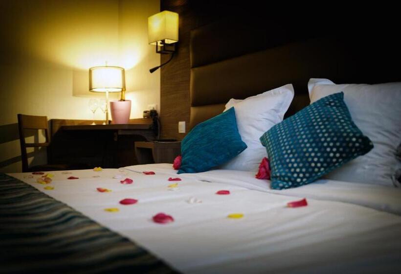 Номер Стандарт, Logis Auberge Des Moissons