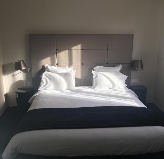 Люкс, Logis Auberge Des Moissons